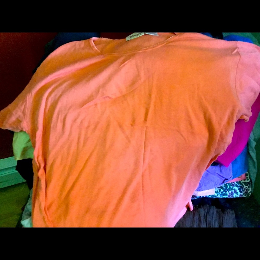 Comfortable short sleeve shirt.